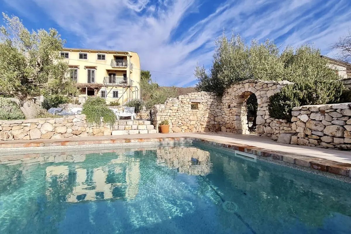 Pool overlooking the Adriatic sea